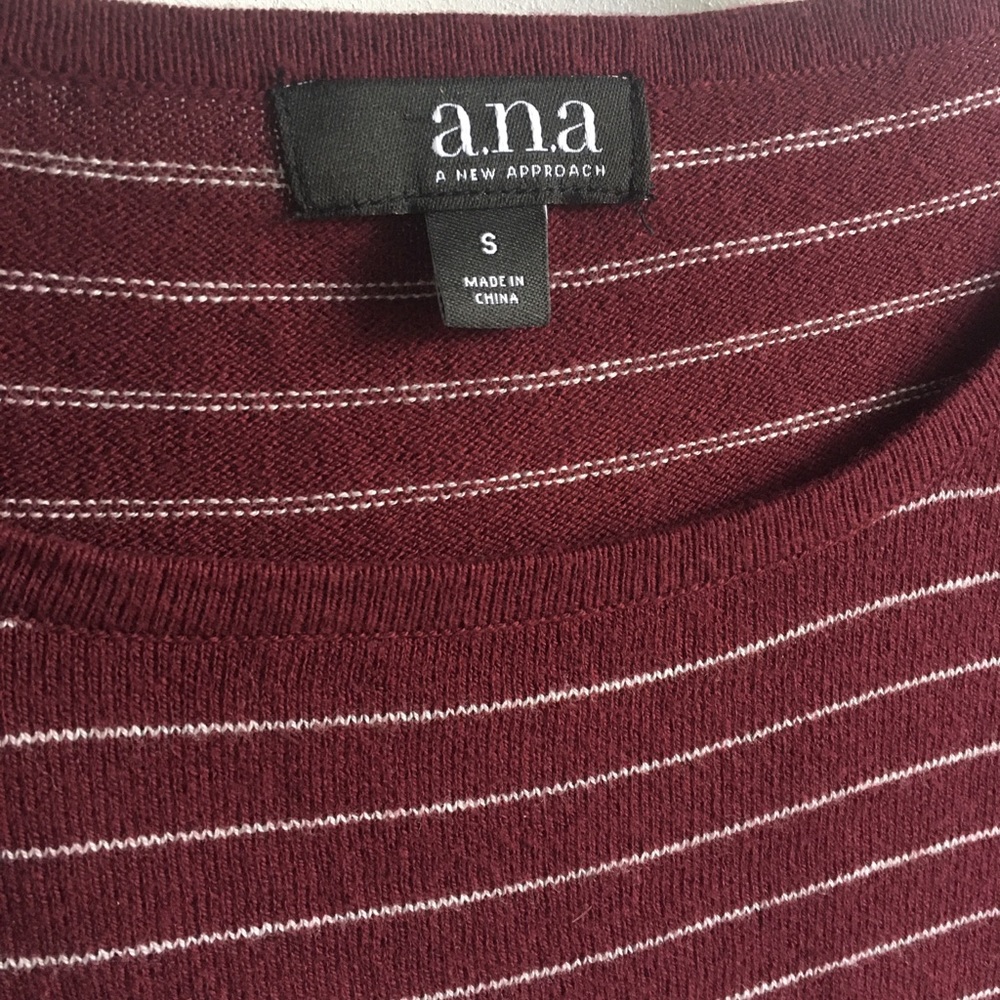ANA Ruffle Top - Picture 3 of 5
